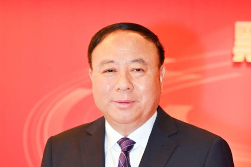 全國人大代表李寅2025年提案--關(guān)于推動(dòng)分布式電源高質(zhì)量、有序發(fā)展，助力“雙碳”目標(biāo)實(shí)現(xiàn)的建議